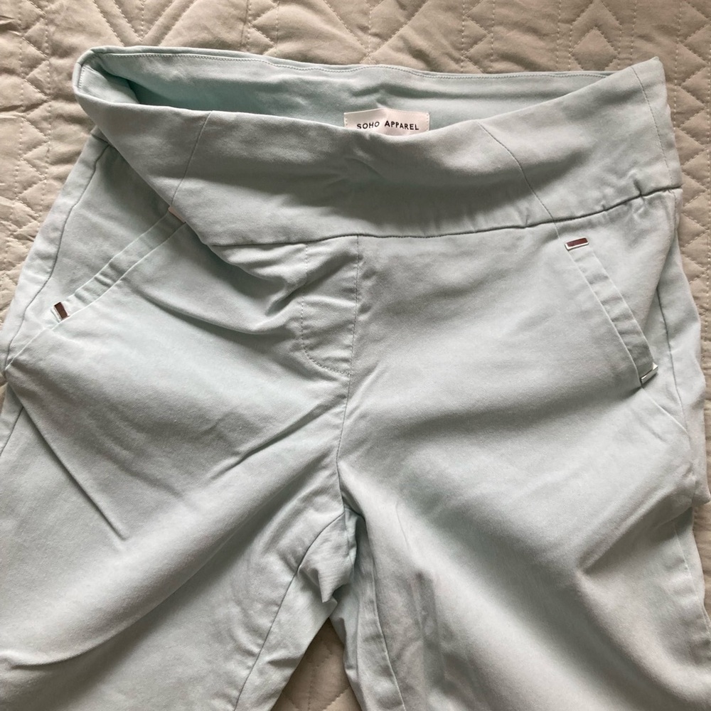 Soho Apparel Mint/ Pale Blue Women's Capri Pants